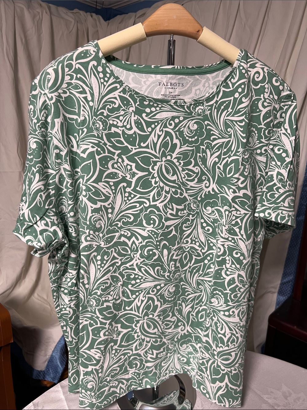 Talbots 3X Sage Green and White Floral-Scroll Tee